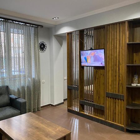 One Central Apartment 예레반 외부 사진