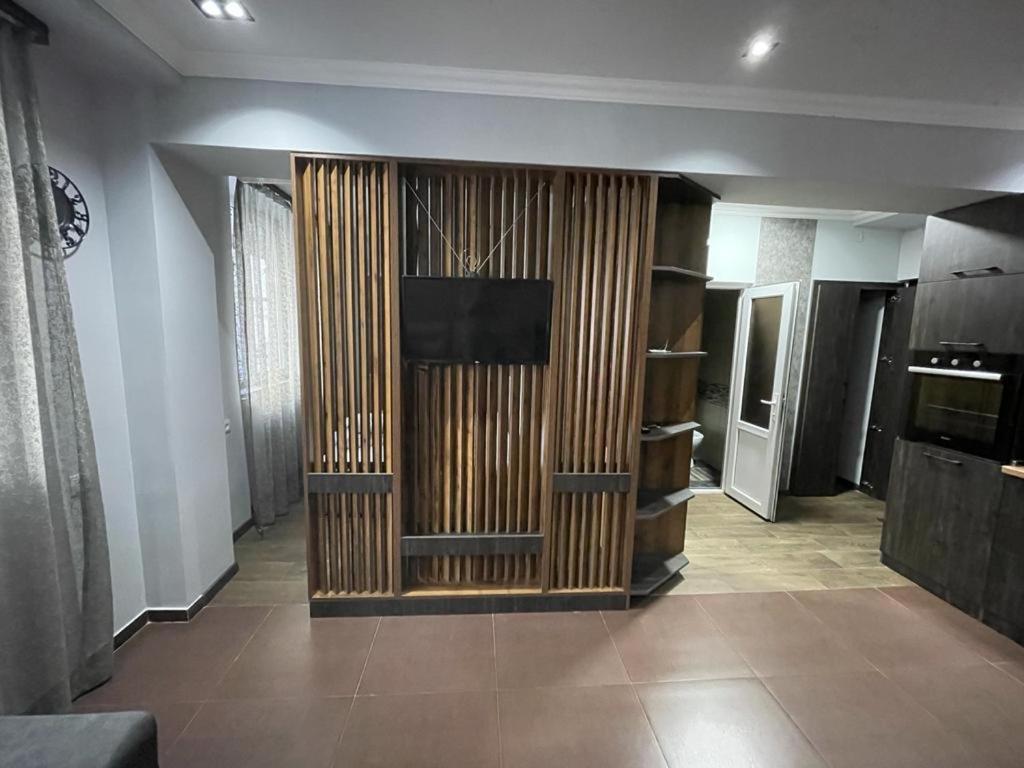 One Central Apartment 예레반 외부 사진