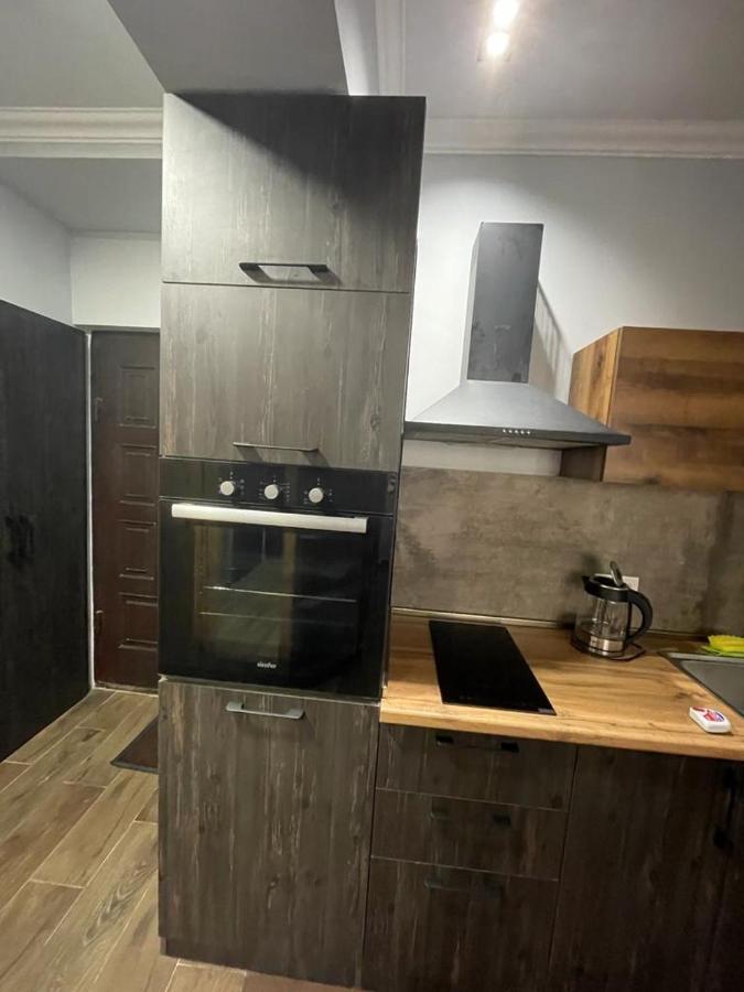 One Central Apartment 예레반 외부 사진