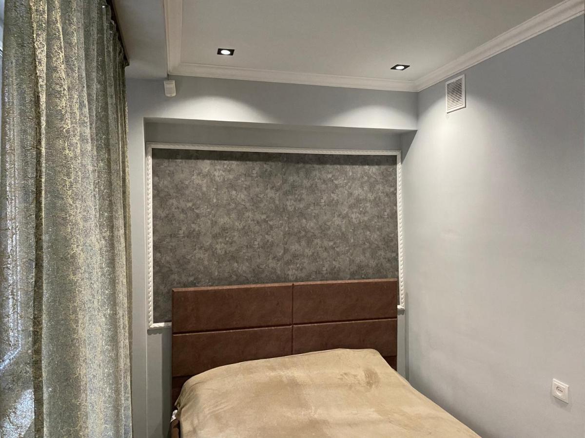 One Central Apartment 예레반 외부 사진